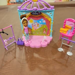 7/$25 Barbie Chelsea Balet Studio
